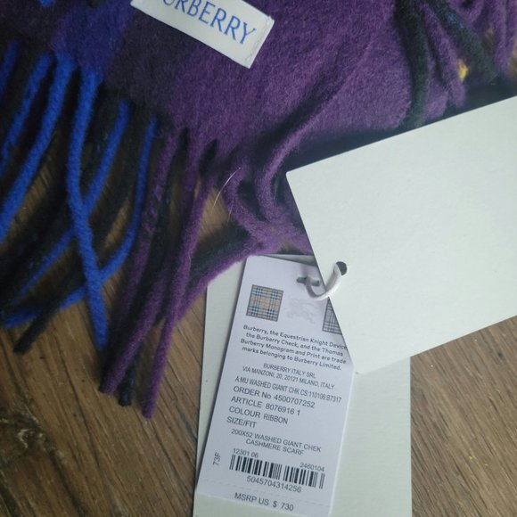 New With Tags Burberry Giant Check Cashmere Scarf for Women In Ribbon Color - Picture 7 of 15